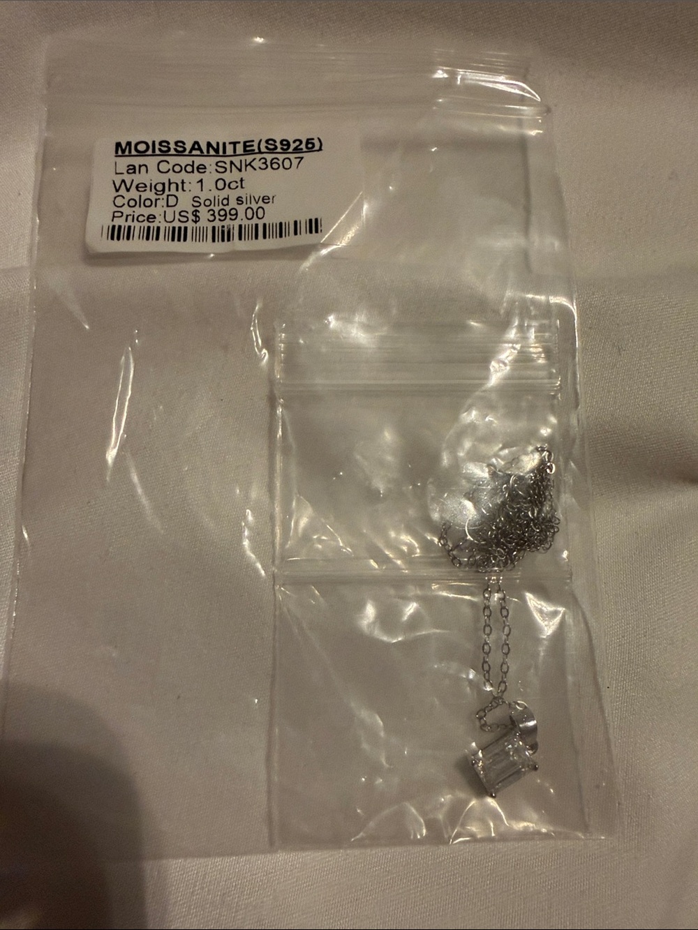 Moissanite 1.0ct Solid Silver Pendant Necklace - Silver
